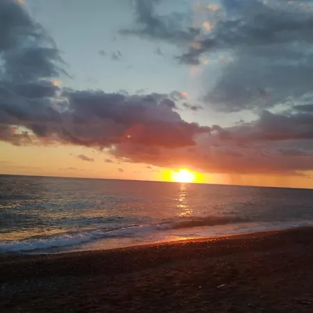 Suenos Del Mar 아파트